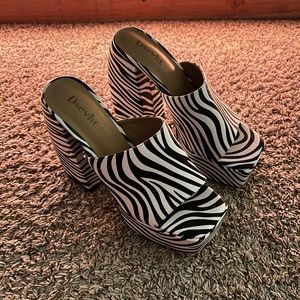 Zebra platform heels